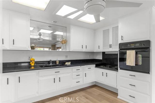 Seal Beach, CA 90740,1421 Golden Rain 87E