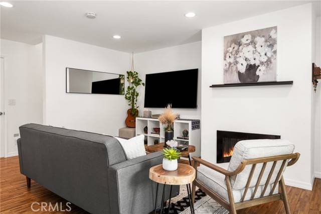 Huntington Beach, CA 92648,19152 Shoreline Lane 8