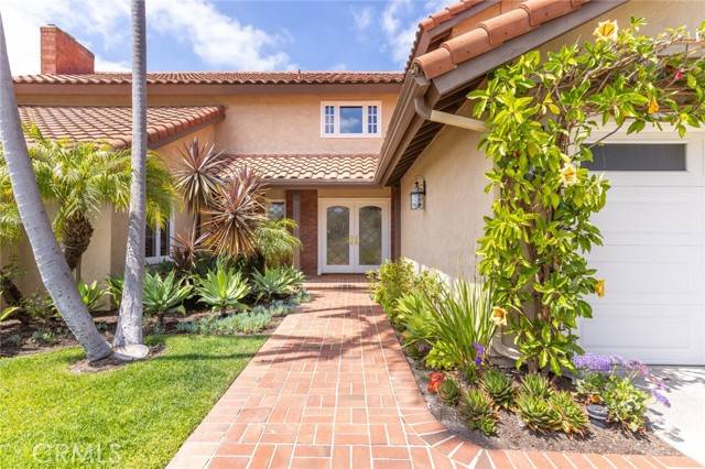Laguna Hills, CA 92653,26151 Glen Canyon DR