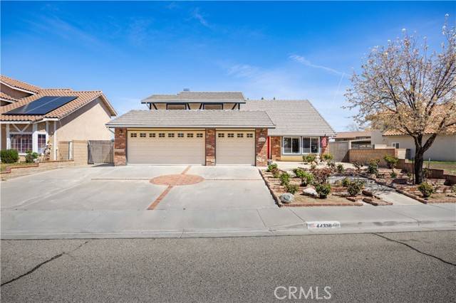 Lancaster, CA 93536,44336 Nolina CIR