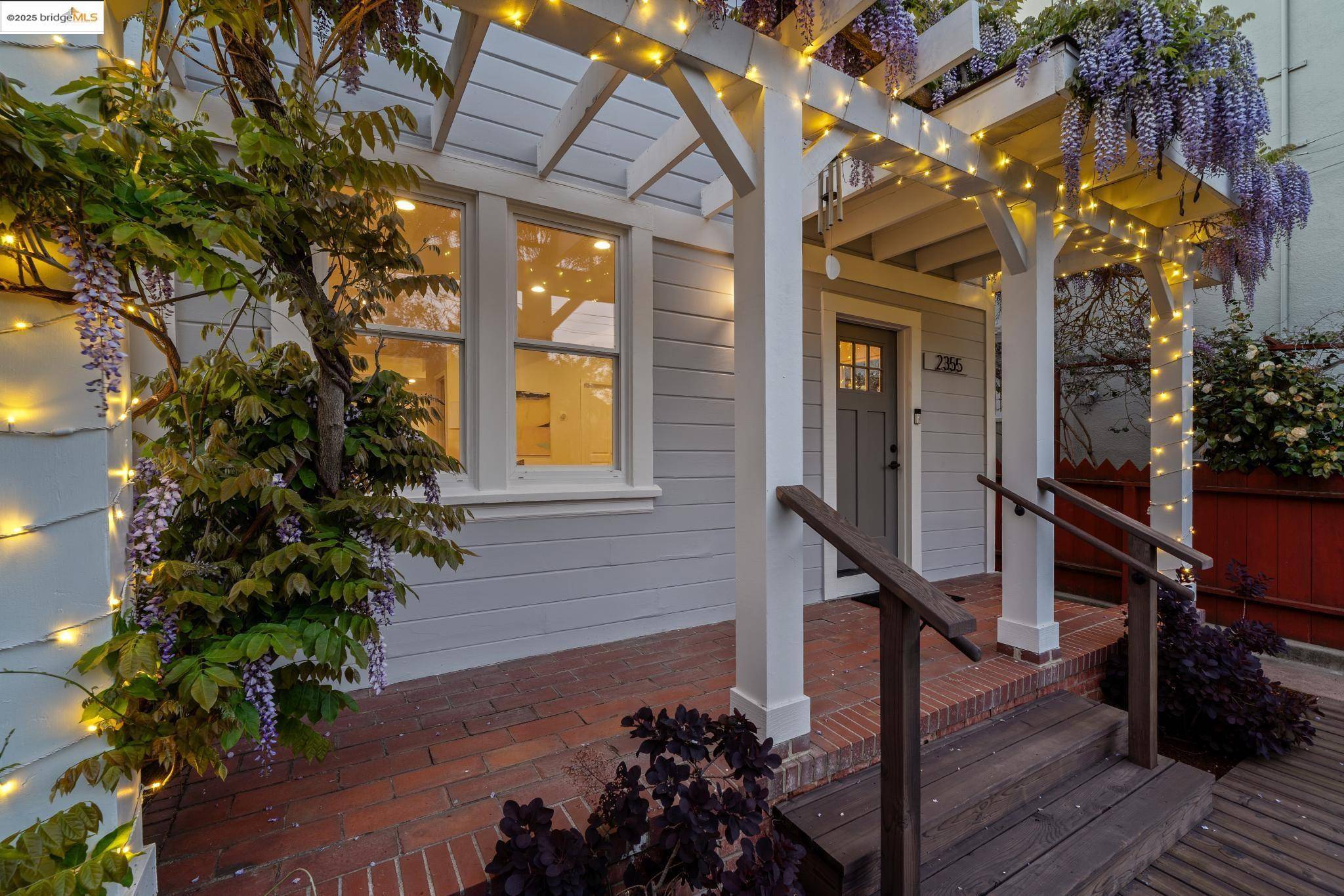 Berkeley, CA 94705,2355 Woolsey St