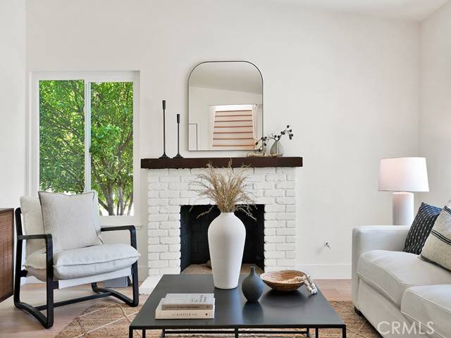 Irvine, CA 92606,3702 Carmel AVE