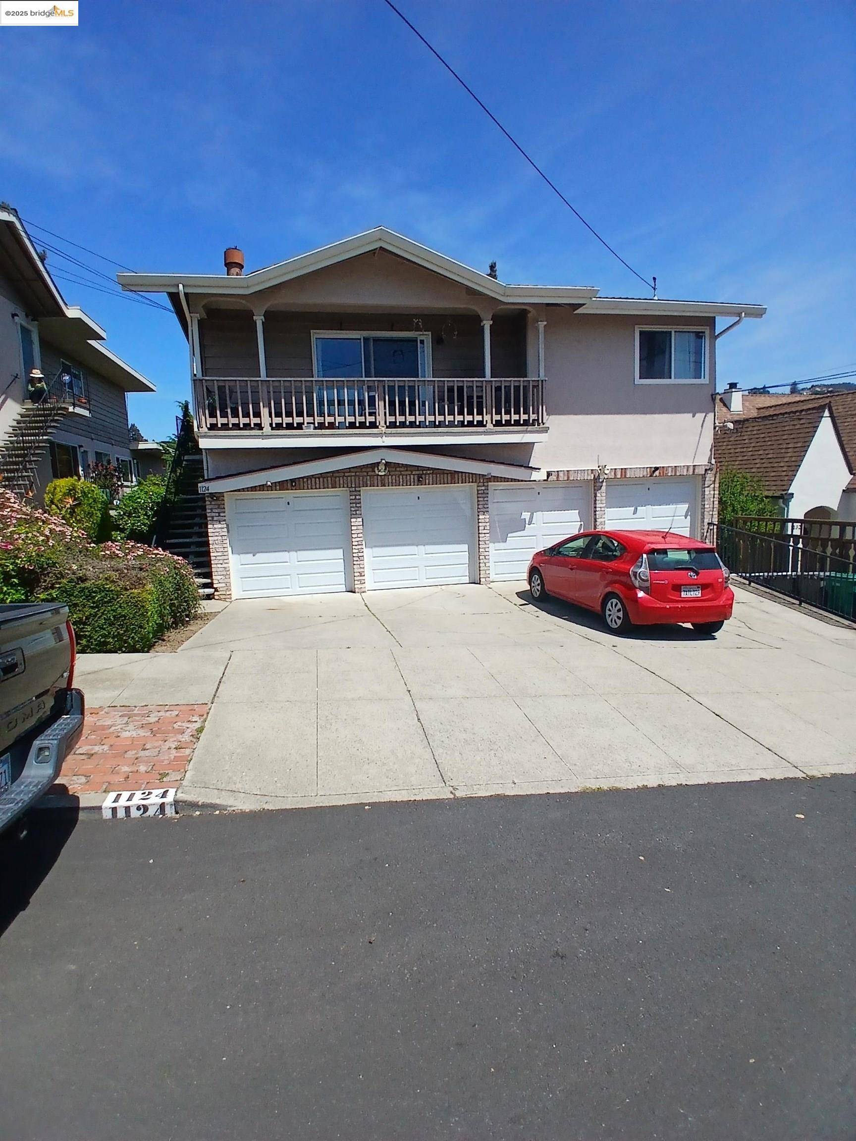 Oakland, CA 94602,1124 Hollywood Ave 3