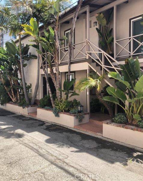 Venice, CA 90292,3315 Strongs DR