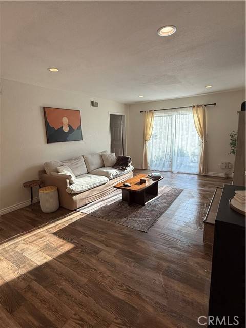 Huntington Beach, CA 92647,16611 Lucia LN