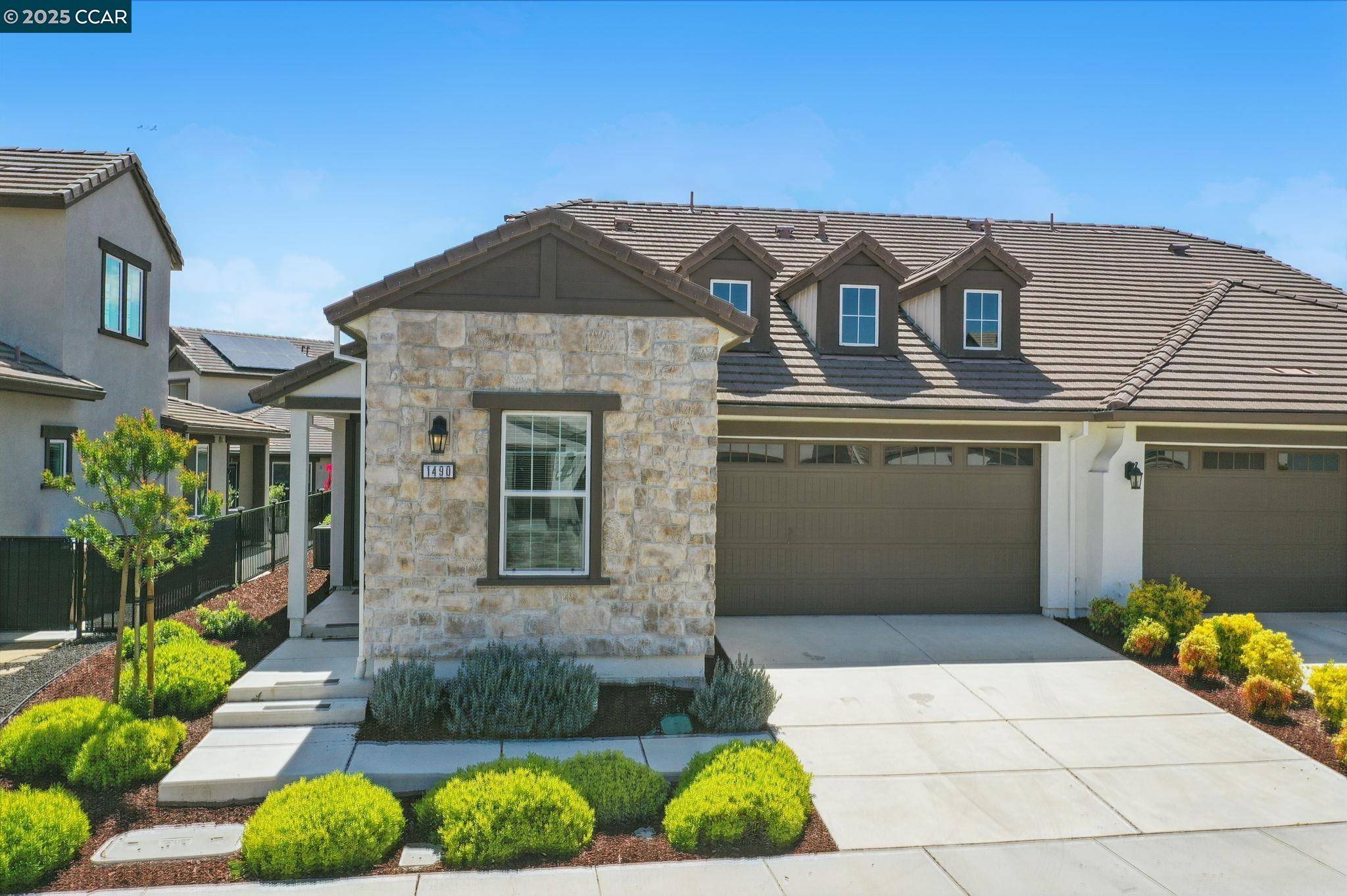 Brentwood, CA 94513,1490 Santorini St