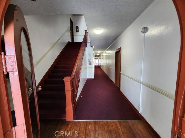Los Angeles, CA 90027,1614 N Kenmore AVE