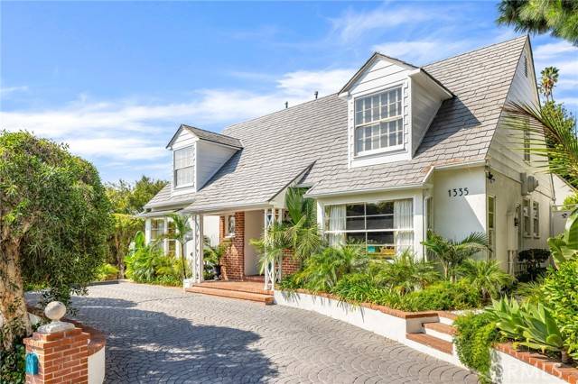 Los Angeles, CA 90069,1335 Londonderry PL