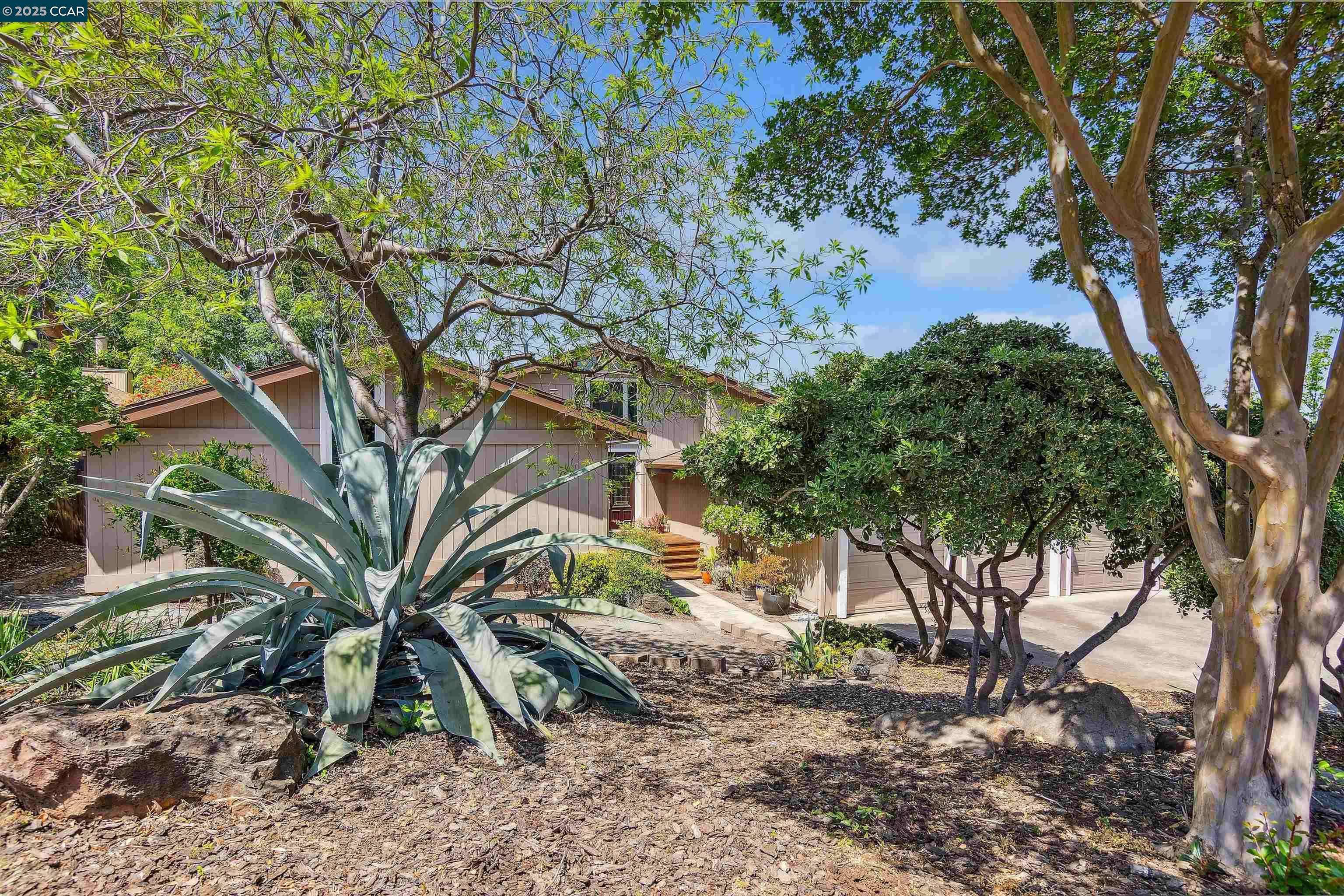 Concord, CA 94521,1181 Blue Lake WAY