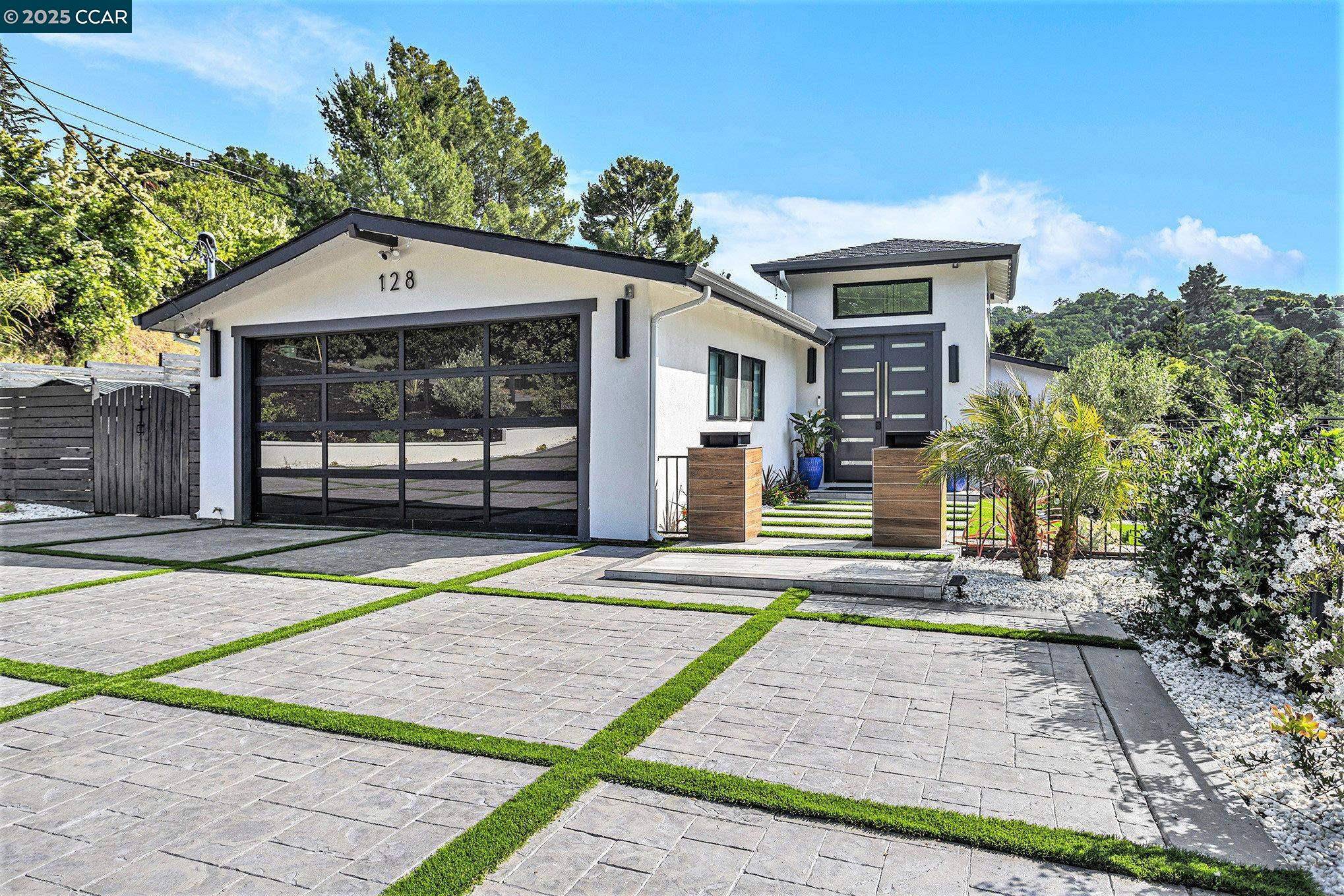 Alamo, CA 94507,128 Castle Crest Rd