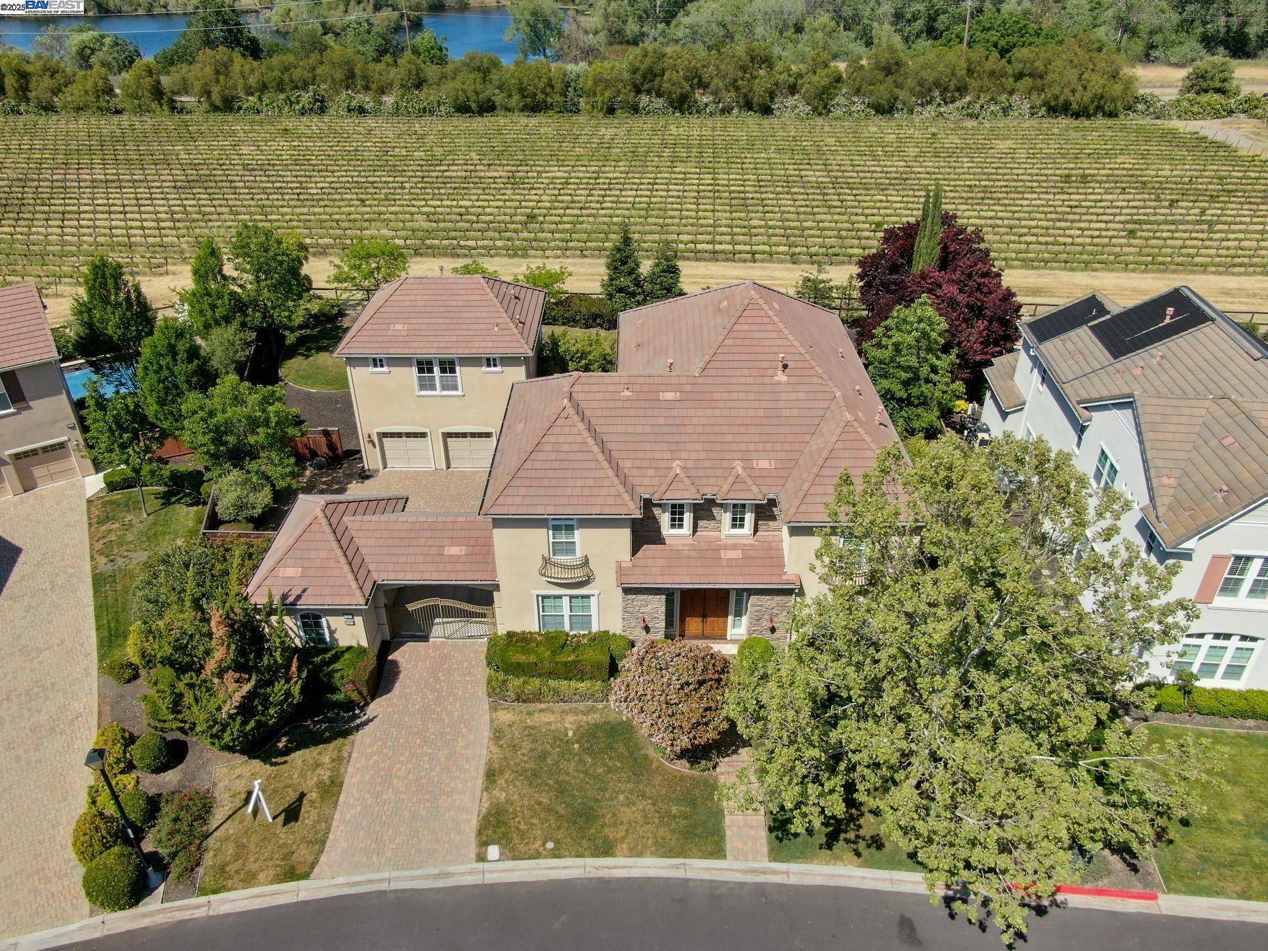Pleasanton, CA 94566,2307 Vineyard Heights Ln