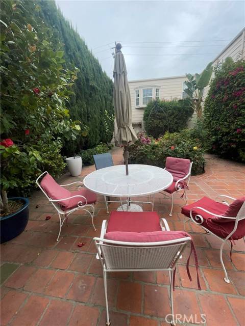 Beverly Hills, CA 90212,133 S Canon DR