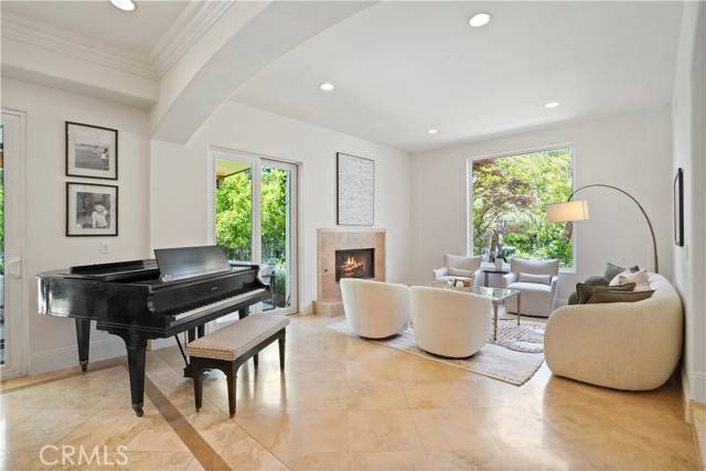 Calabasas, CA 91302,4210 Old Topanga Canyon RD