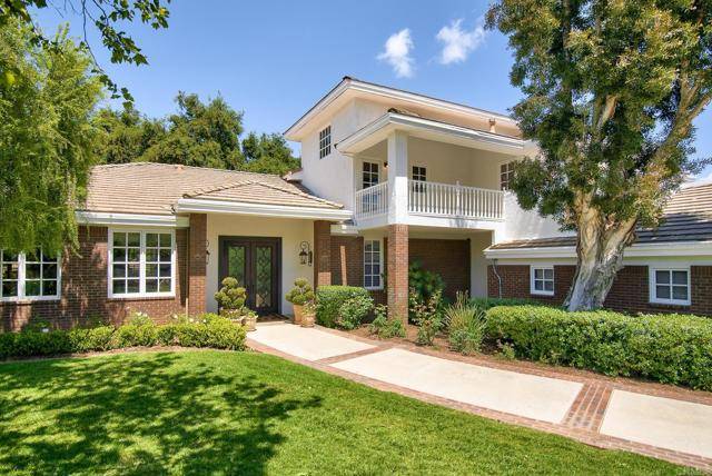 Westlake Village, CA 91362,5135 Island Forest PL
