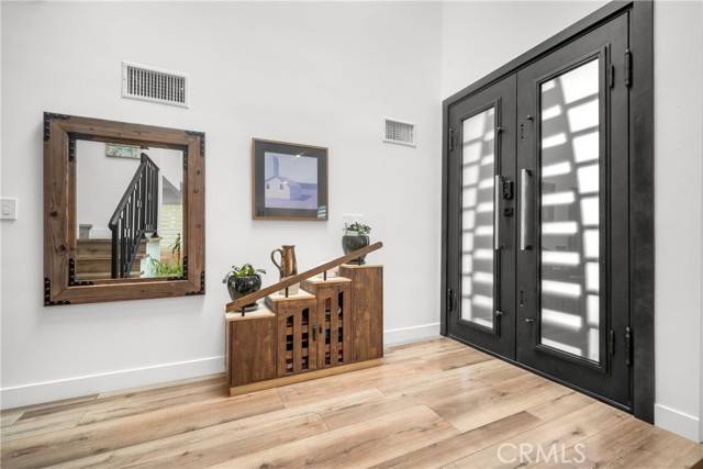 Calabasas, CA 91302,26011 Redbluff DR