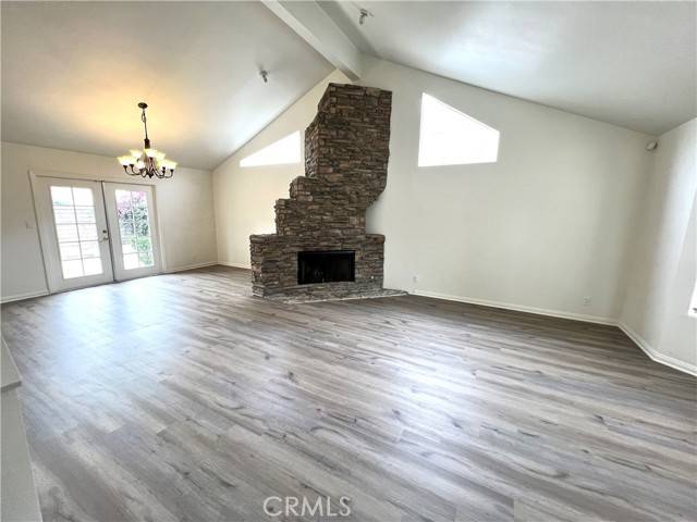 Tarzana, CA 91356,18711 Miranda ST