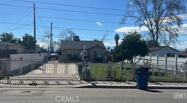 Bakersfield, CA 93305,621 Columbus ST