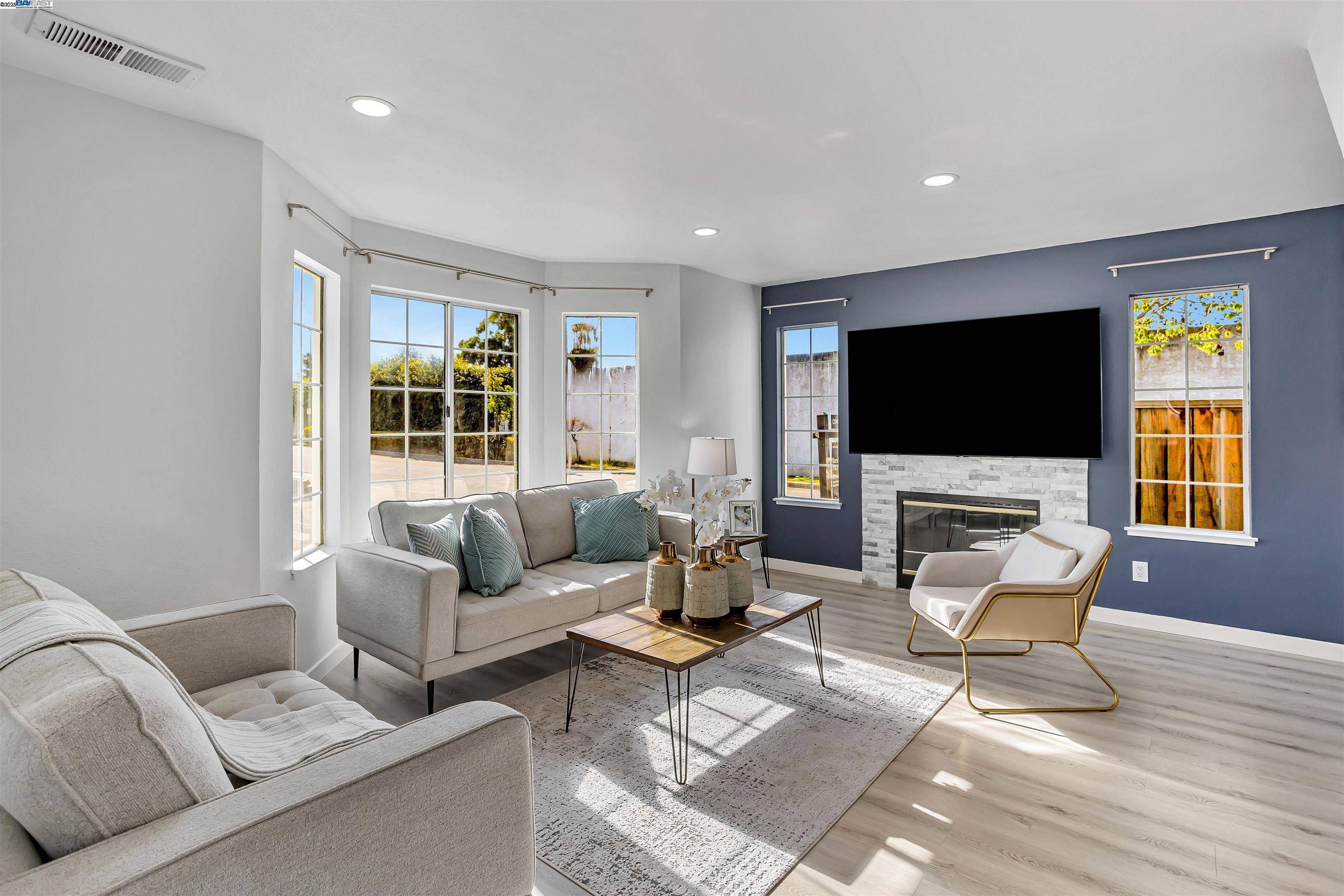 Fremont, CA 94536,427 Summerwood Dr