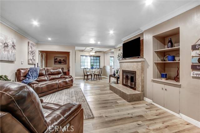 Lake Balboa, CA 91406,16650 Wyandotte ST