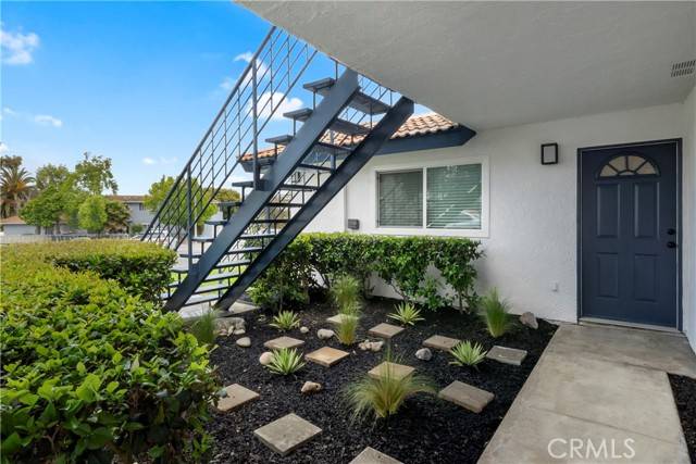 San Clemente, CA 92673,615 Calle Campana