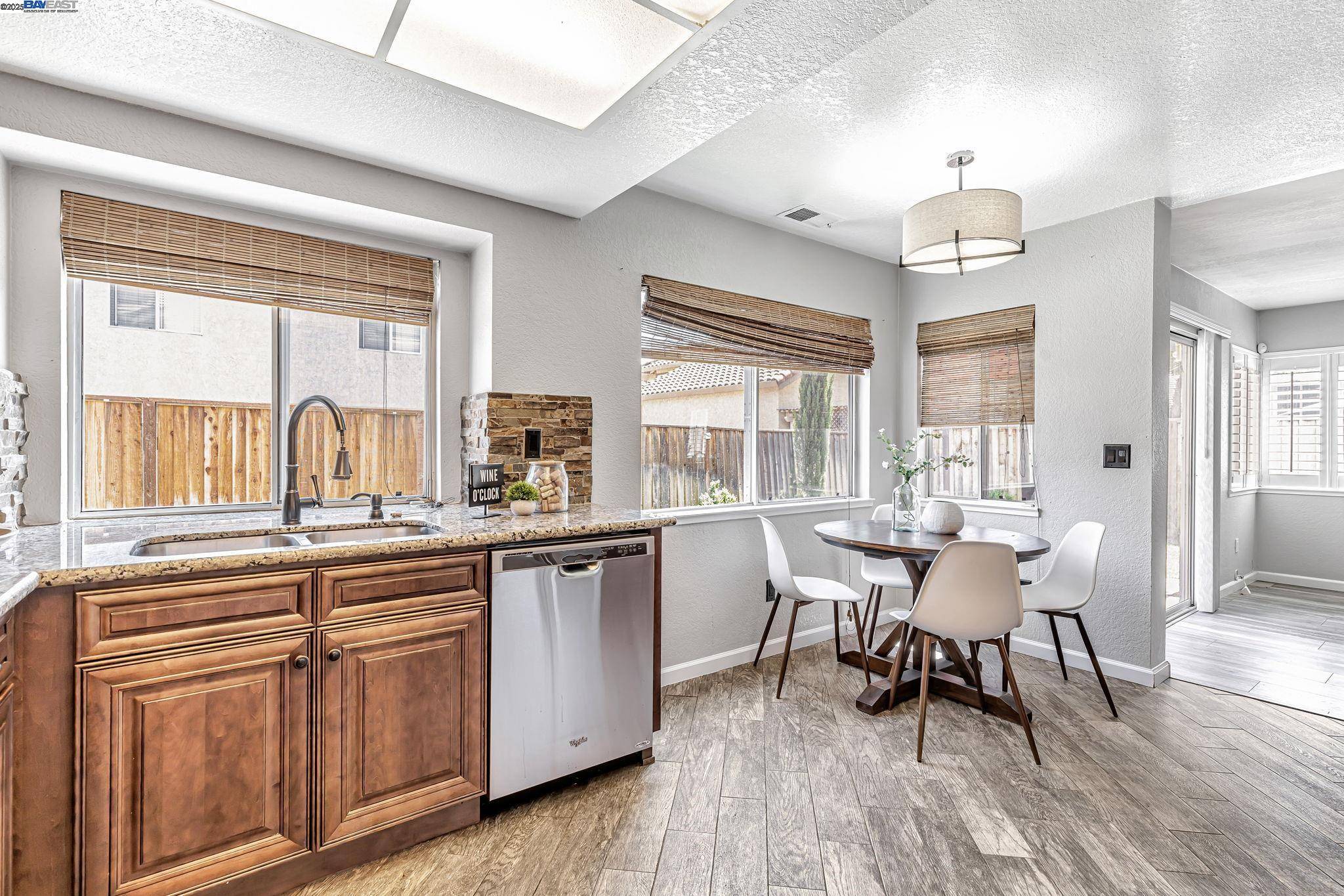 Tracy, CA 95376,2610 Meadow Brook Ln
