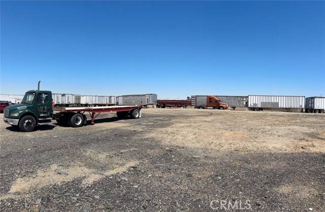 Lancaster, CA 93535,42056 7th ST