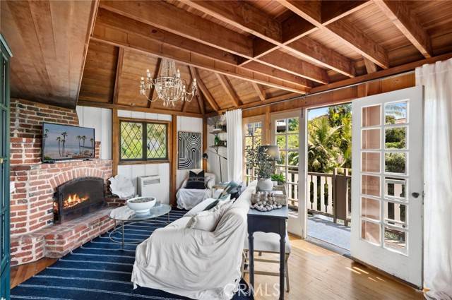 Laguna Beach, CA 92651,680 Virginia Park DR