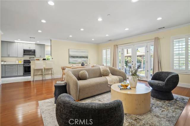 Woodland Hills, CA 91303,6475 Randi AVE