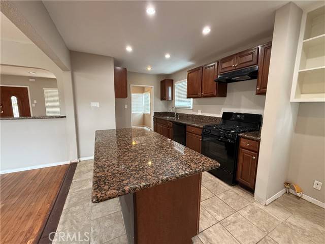 Sun Valley, CA 91352,7901 Craner AVE