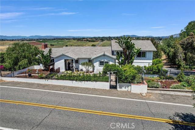 Fallbrook, CA 92028,1864 Winterwarm DR