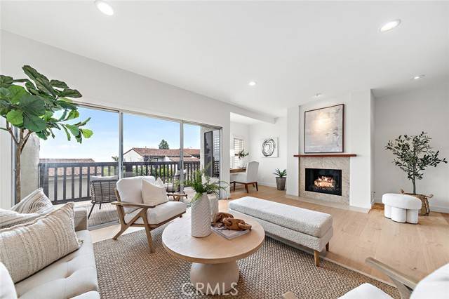 Rolling Hills Estates, CA 90274,44 Cypress WAY