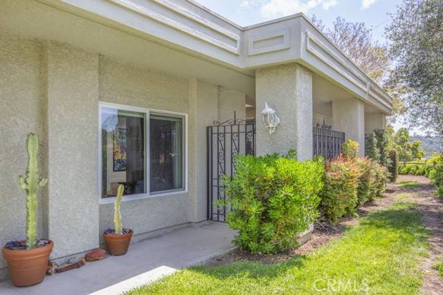Laguna Woods, CA 92637,5594 Avenida Sosiega B