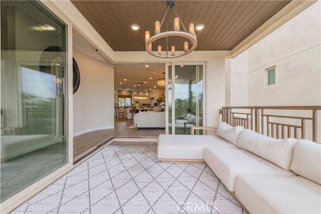 Irvine, CA 92618,111 Bosque