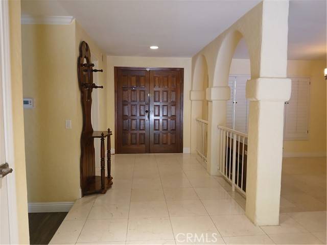 Encino, CA 91316,17367 Quesan PL