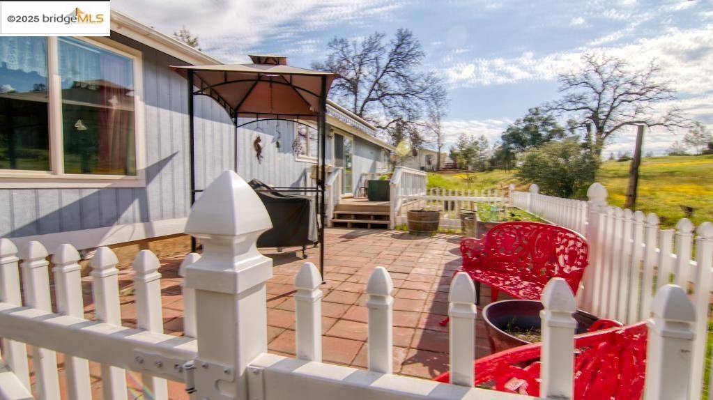 Groveland, CA 95321-9392,22782 Rolling Woods DR