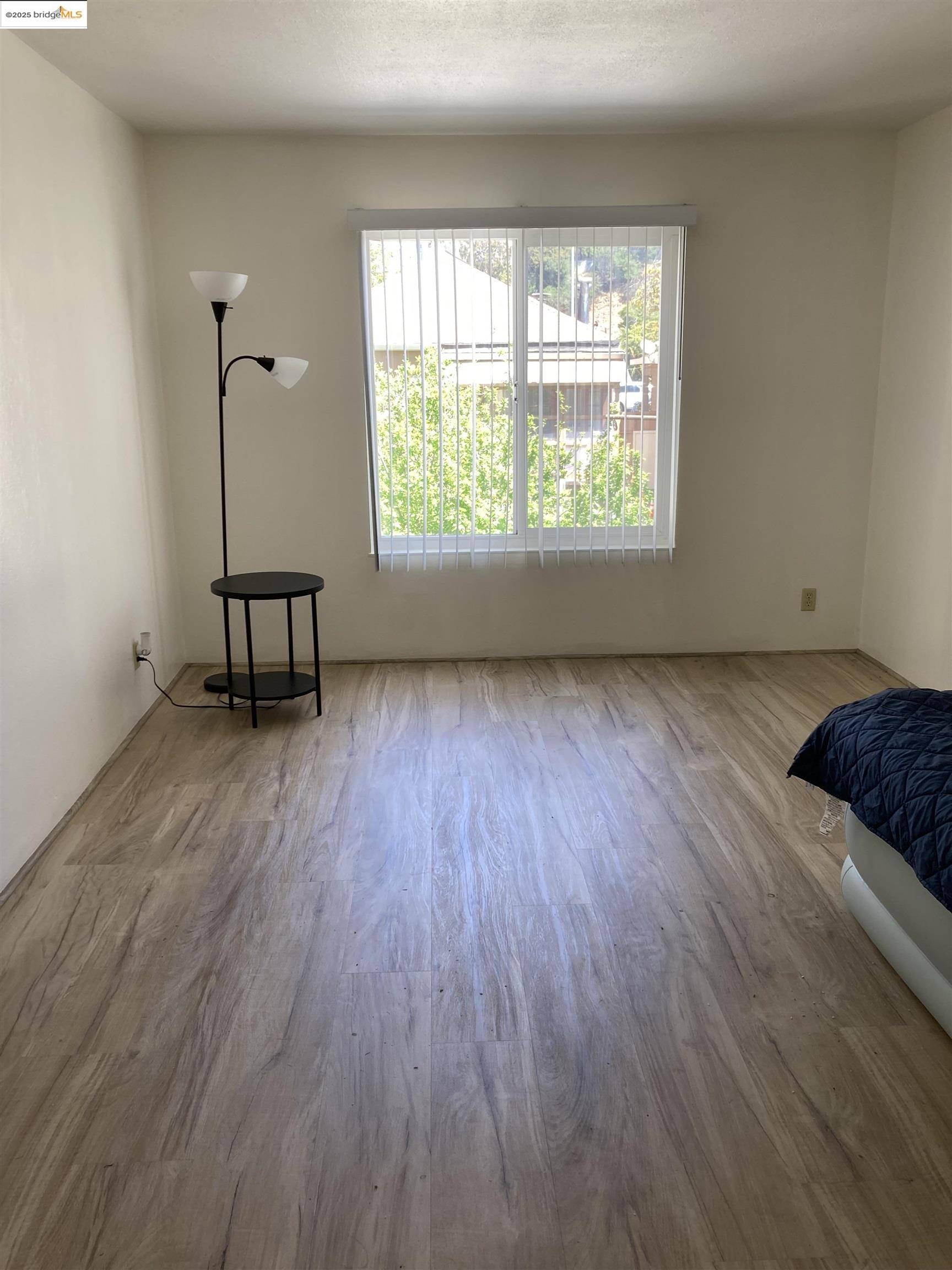 Oakland, CA 94611,288 Whitmore St.