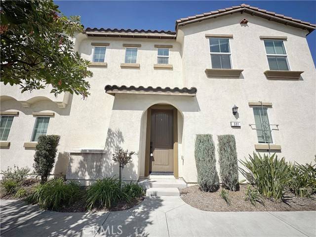 Claremont, CA 91711,681 Huron PL