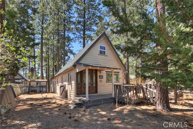 Big Bear Lake, CA 92315,166 Lagunita LN