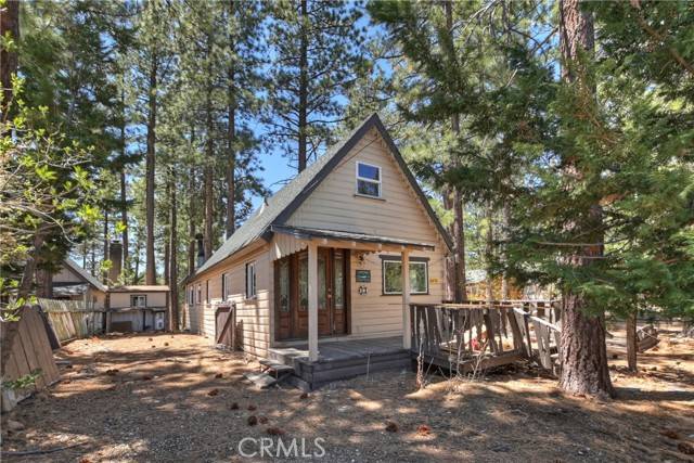 Big Bear Lake, CA 92315,166 Lagunita LN