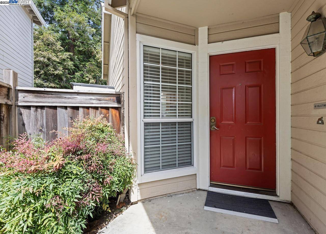 Pleasanton, CA 94588,1989 Rheem Dr