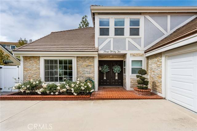 Anaheim Hills, CA 92807,342 S SILVERBROOK DR.