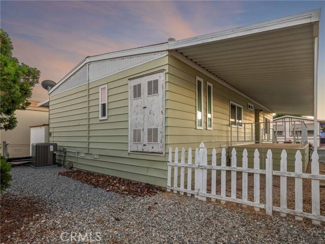 Victorville, CA 92395,13393 Mariposa RD 112