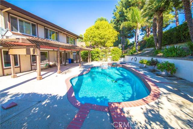 Thousand Oaks, CA 91360,3926 Corte Cancion