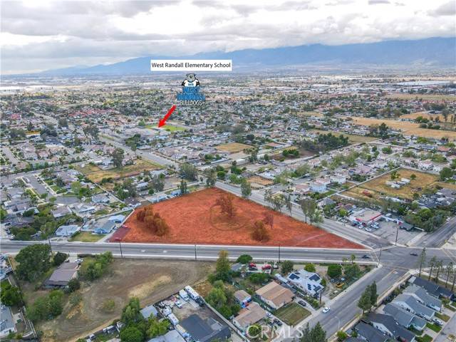 Fontana, CA 92335,15867 Randall AVE