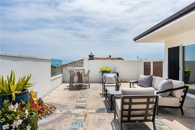 Dana Point, CA 92629,32491 Seven Seas DR