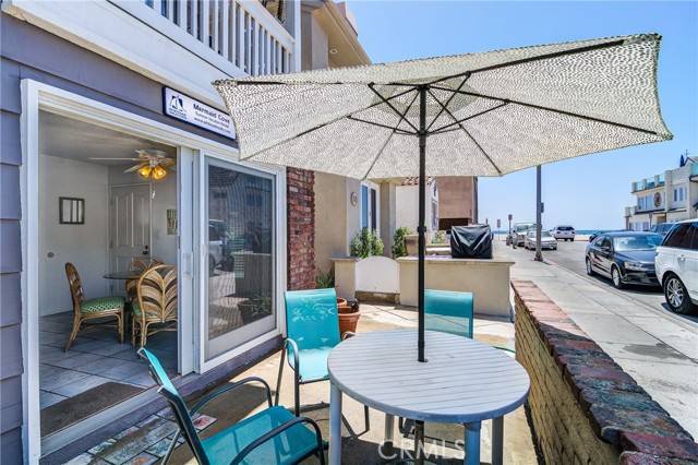 Newport Beach, CA 92663,110 31st ST A