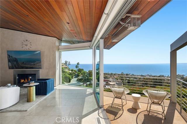 Laguna Beach, CA 92651,856 Diamond