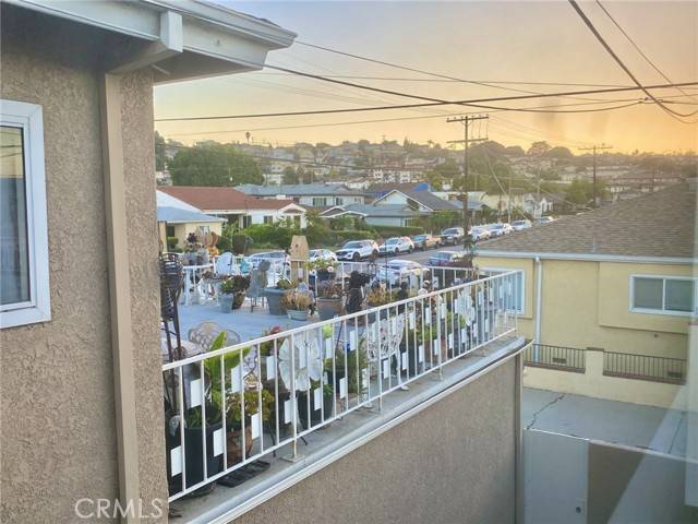 San Pedro, CA 90731,1835 S Grand AVE 4