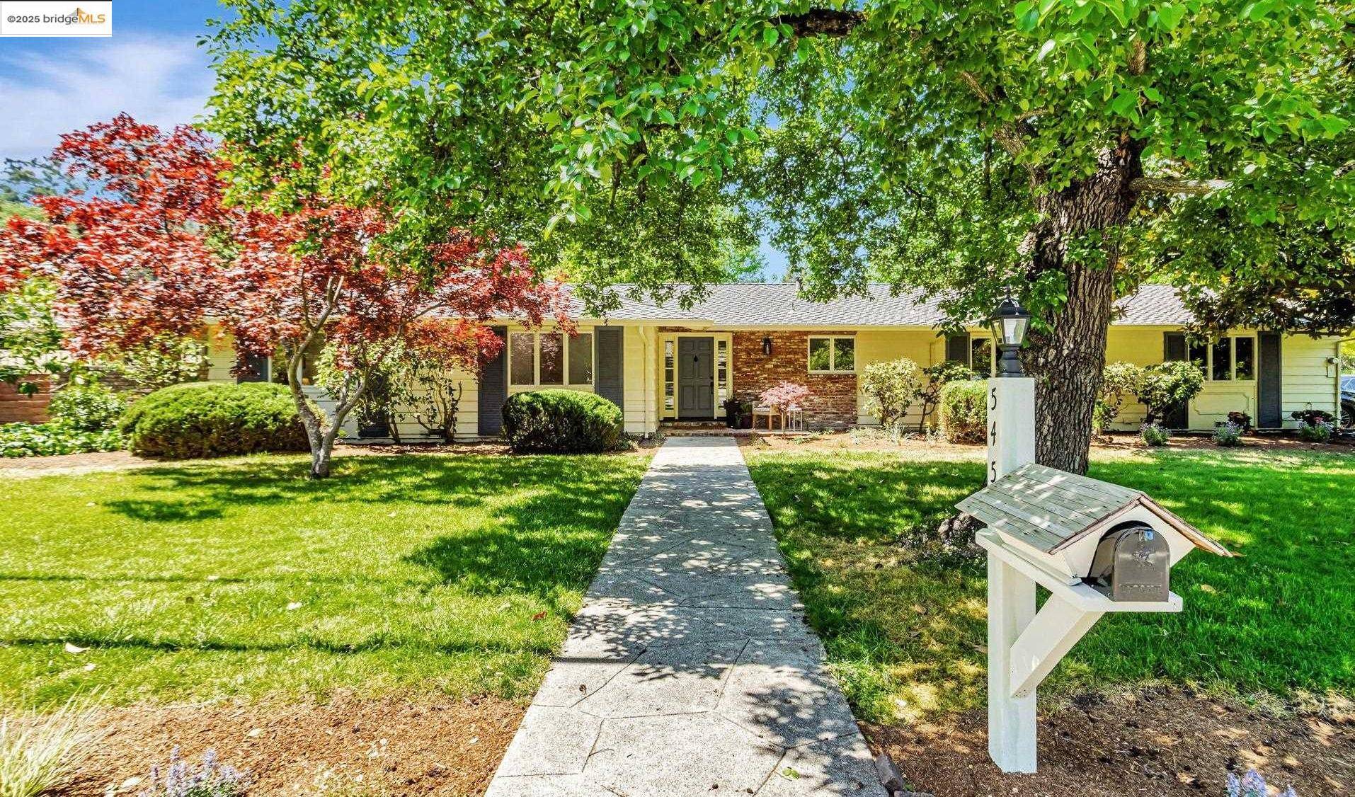 Lafayette, CA 94549,545 Silverado Dr