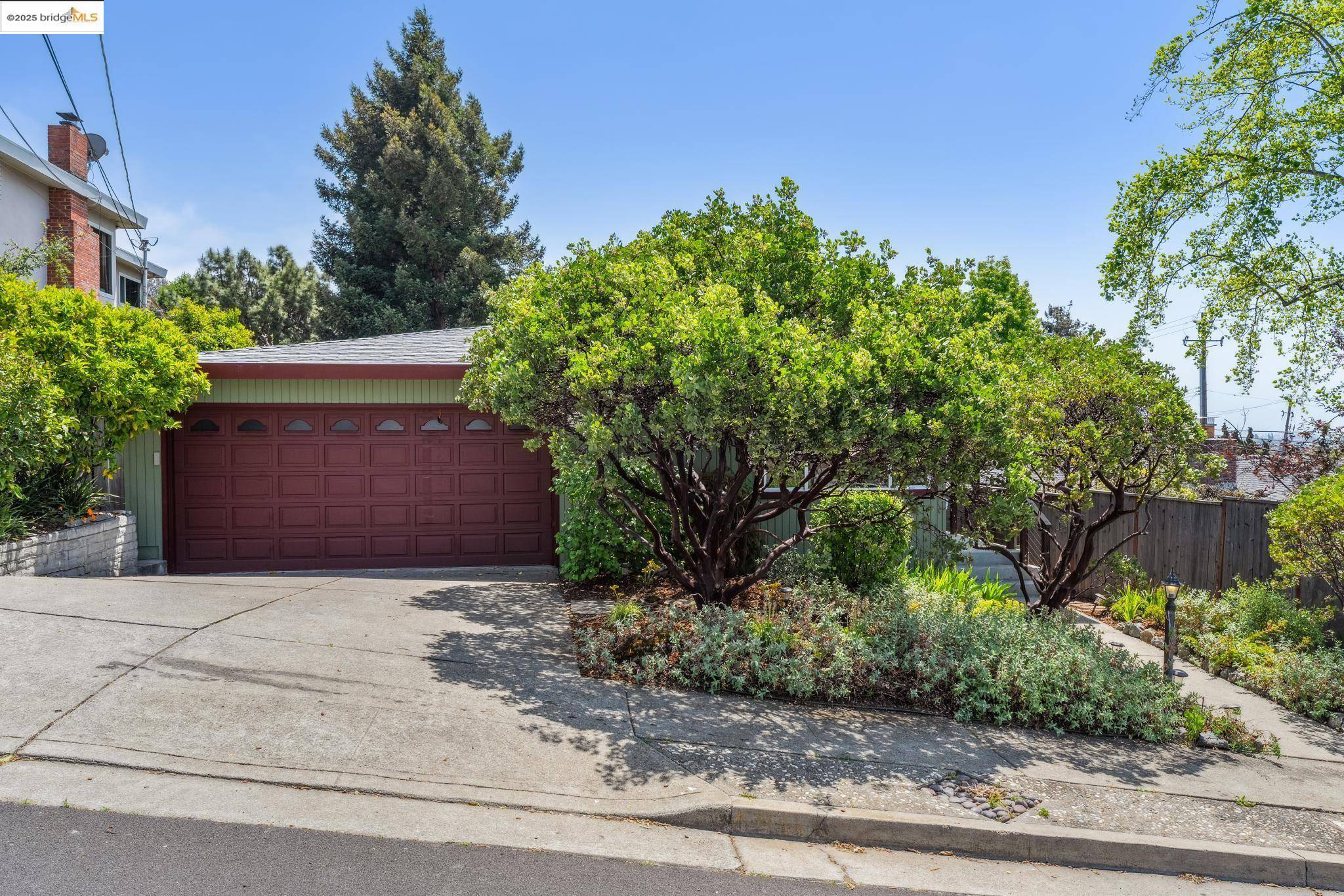 El Cerrito, CA 94530,7308 Potrero Ave